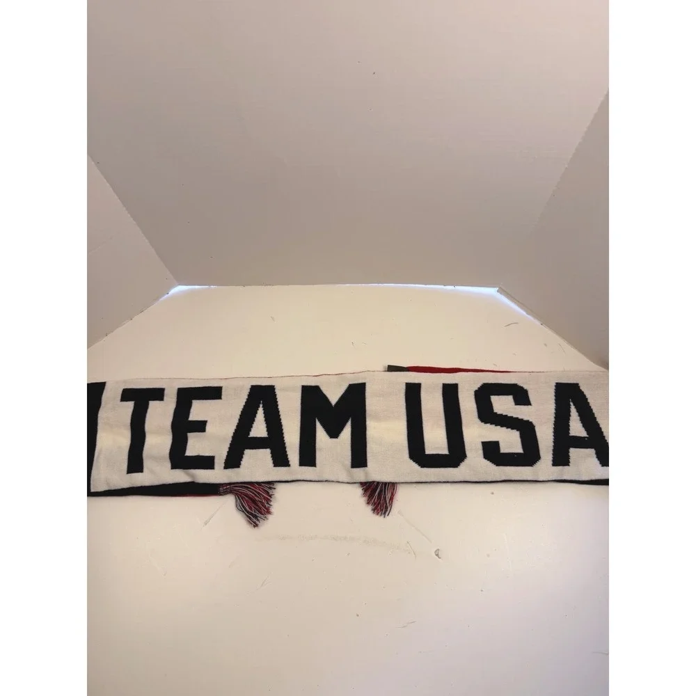 Fanatics Team USA Olympic Scarf and Mittens Set Red White Blue Winter Knit New